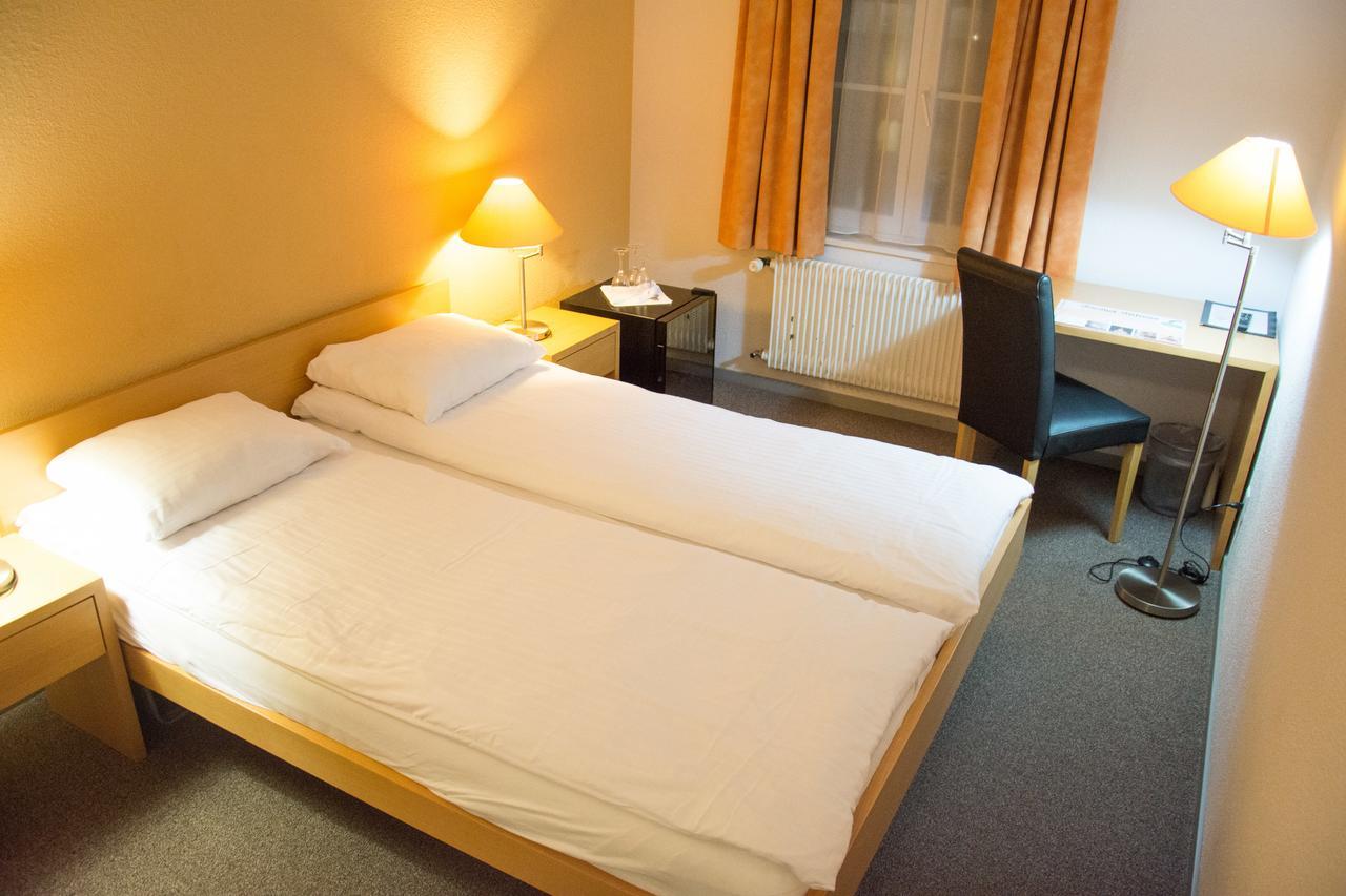 Gasthof Tiefenau Hotell Bern Exteriör bild